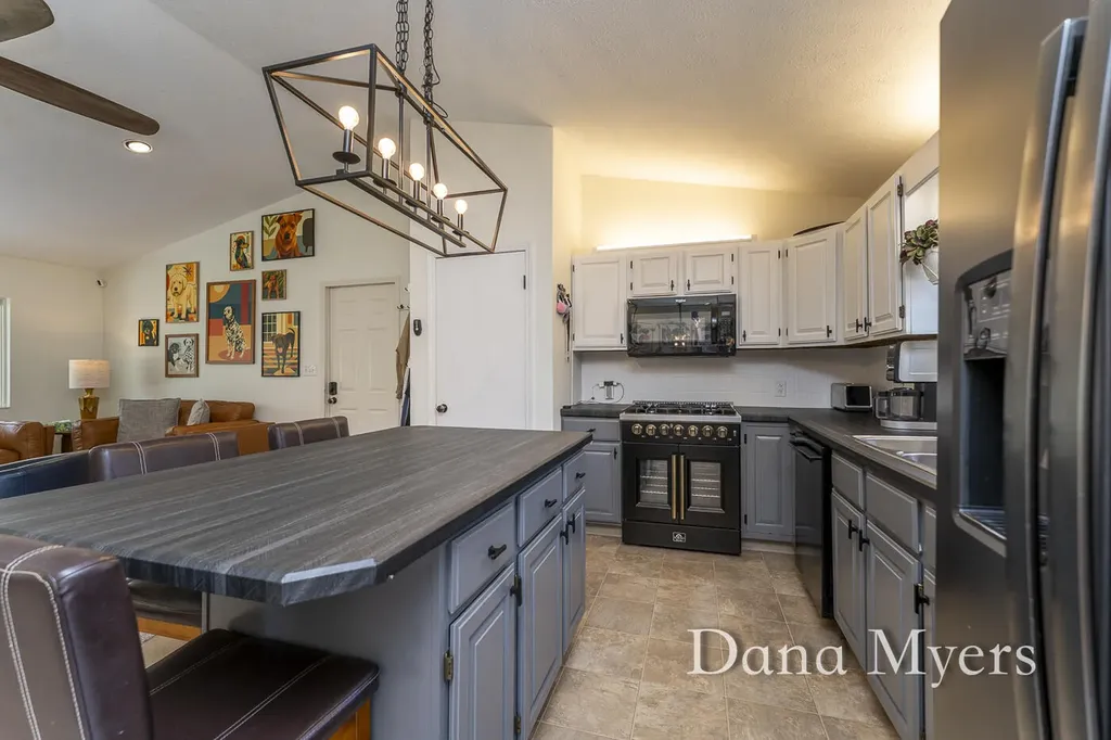 6826 Mccords Avenue SE Caledonia Township MI 49302