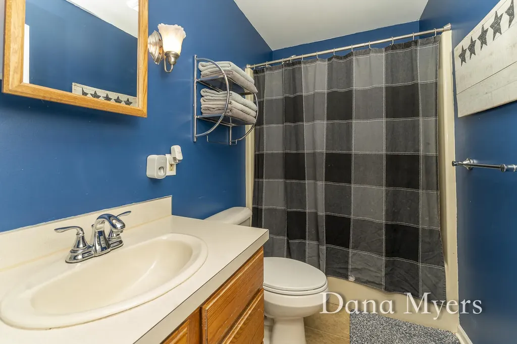 6826 Mccords Avenue SE Caledonia Township MI 49302