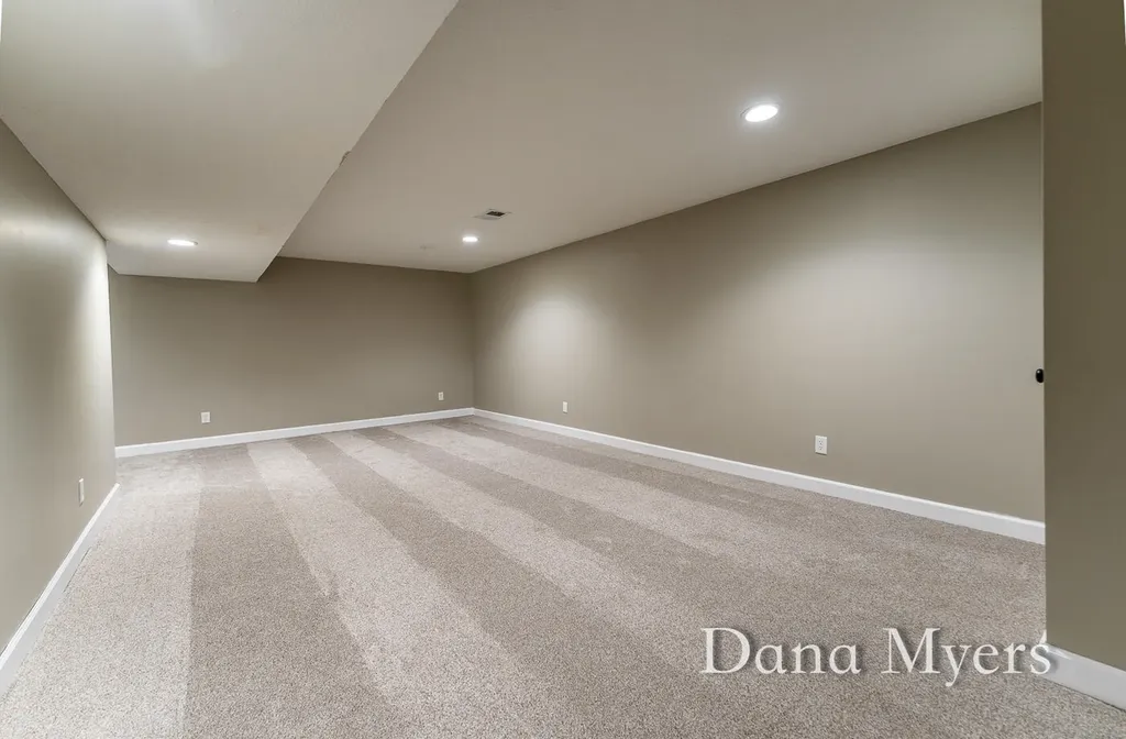 6826 Mccords Avenue SE Caledonia Township MI 49302