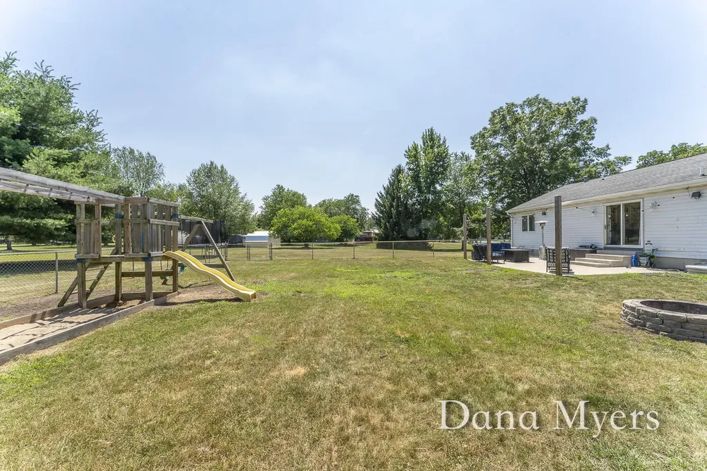 6826 Mccords Avenue SE Caledonia Township MI 49302