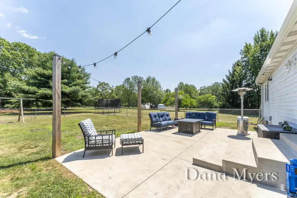 6826 Mccords Avenue SE Caledonia Township MI 49302