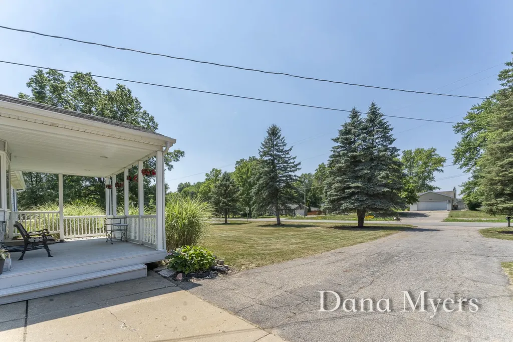 6826 Mccords Avenue SE Caledonia Township MI 49302