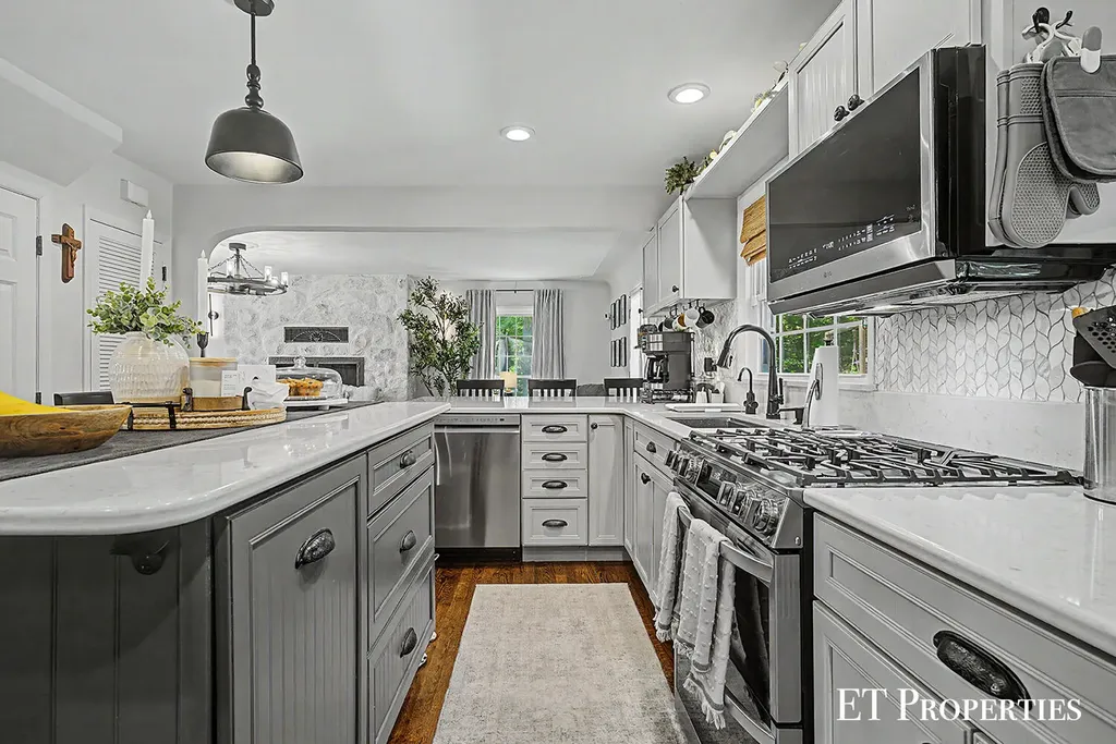 6645 Checkerberry Lane NE Plainfield Charter Township MI 49341