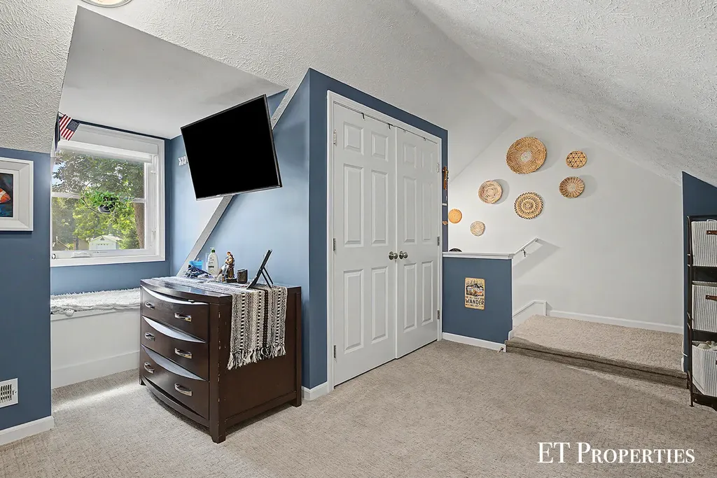 6645 Checkerberry Lane NE Plainfield Charter Township MI 49341
