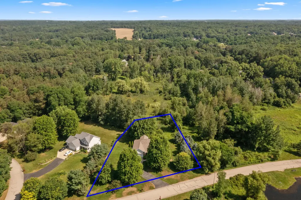 711 Cedar Pines Drive NE Algoma Township MI 49345