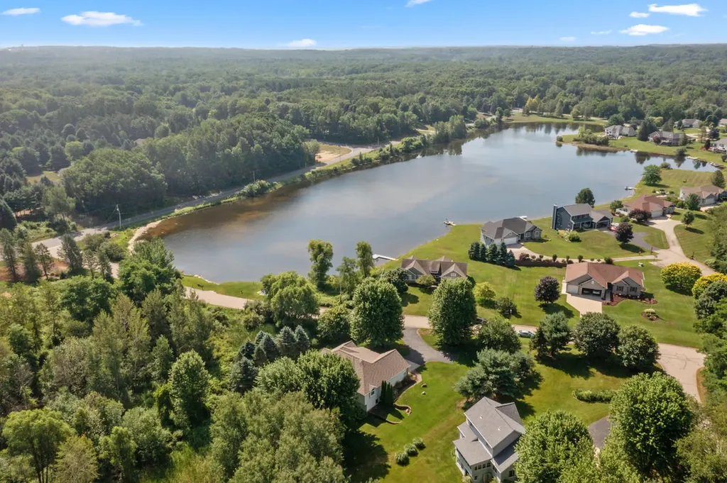 711 Cedar Pines Drive NE Algoma Township MI 49345