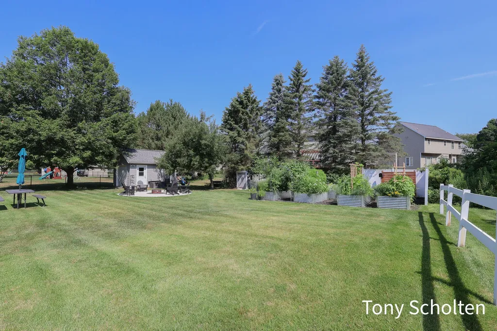 4523 Lytham Drive Georgetown Charter Township MI 49426