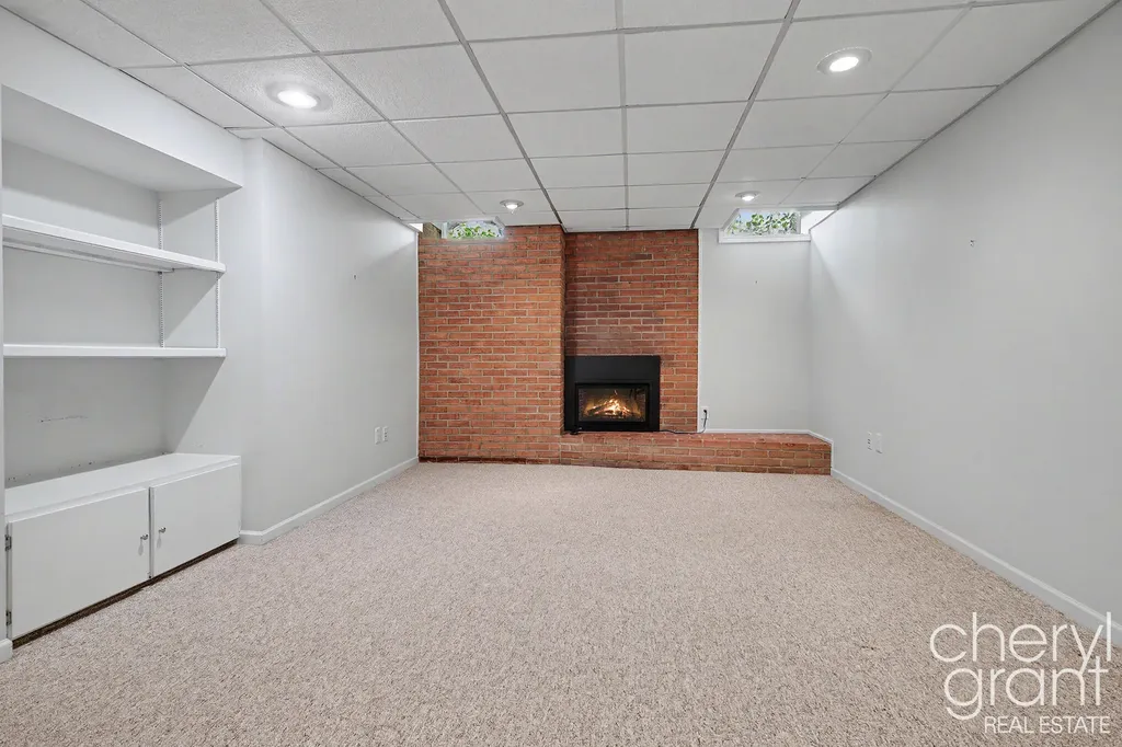 3052 Bonita Drive SE Grand Rapids City MI 49508