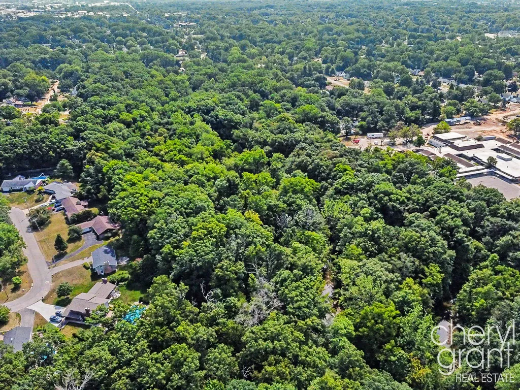 3052 Bonita Drive SE Grand Rapids City MI 49508