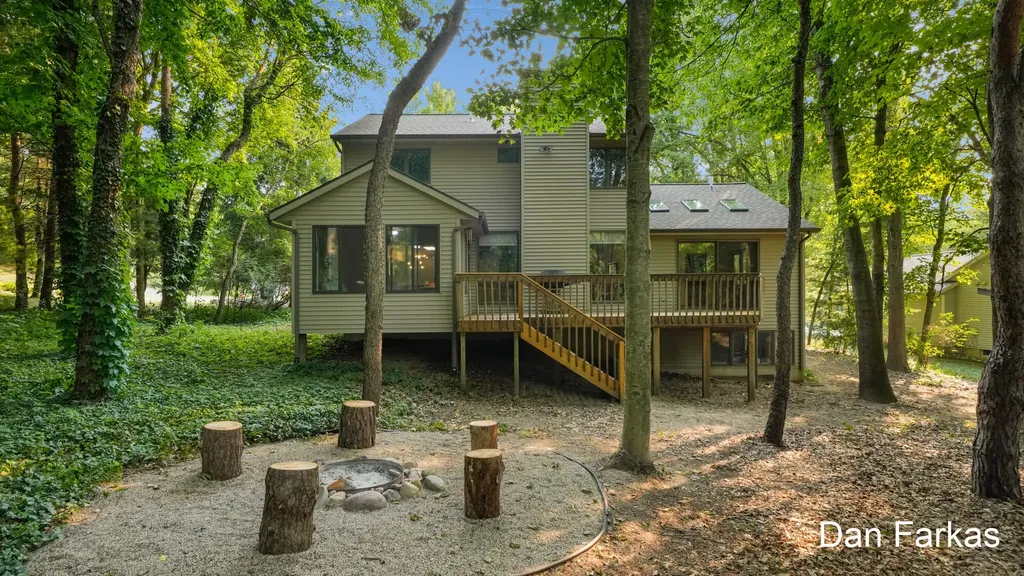 3262 Breckenridge Court NE Plainfield Charter Township MI 49525