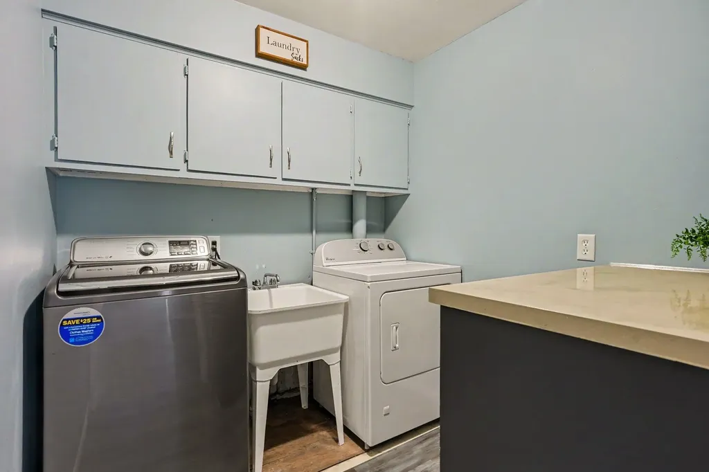 171 Sunnybrook Drive SW Georgetown Charter Township MI 49418