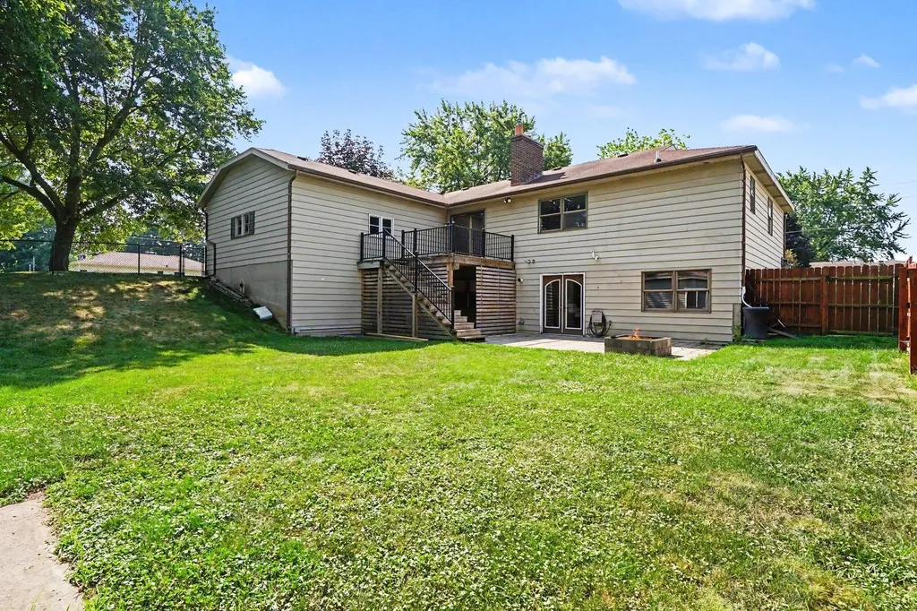 171 Sunnybrook Drive SW Georgetown Charter Township MI 49418