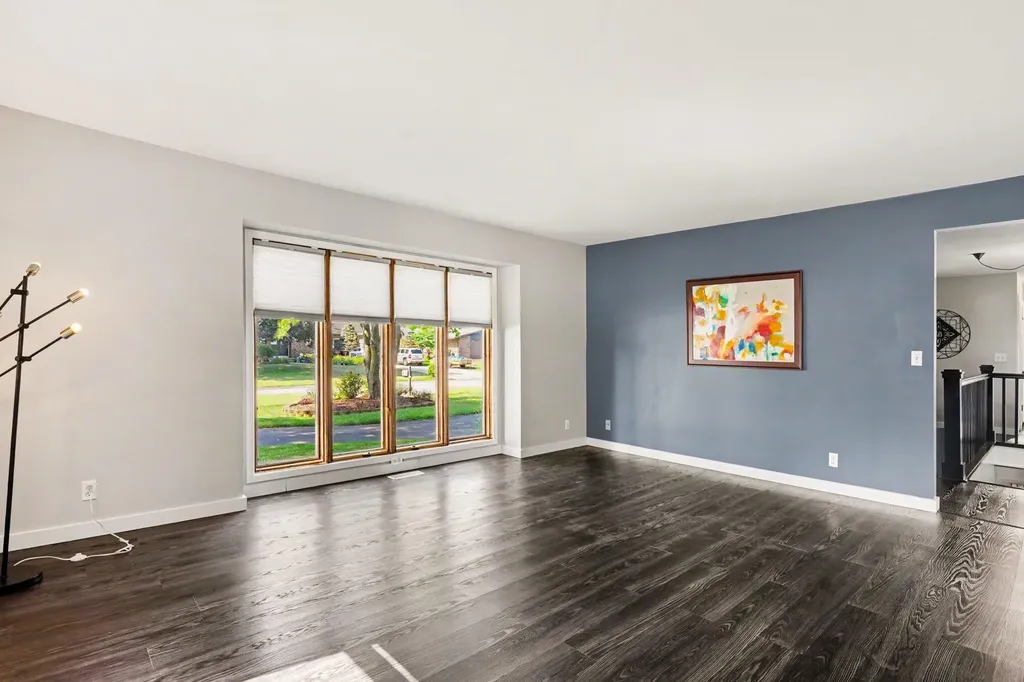 171 Sunnybrook Drive SW Georgetown Charter Township MI 49418