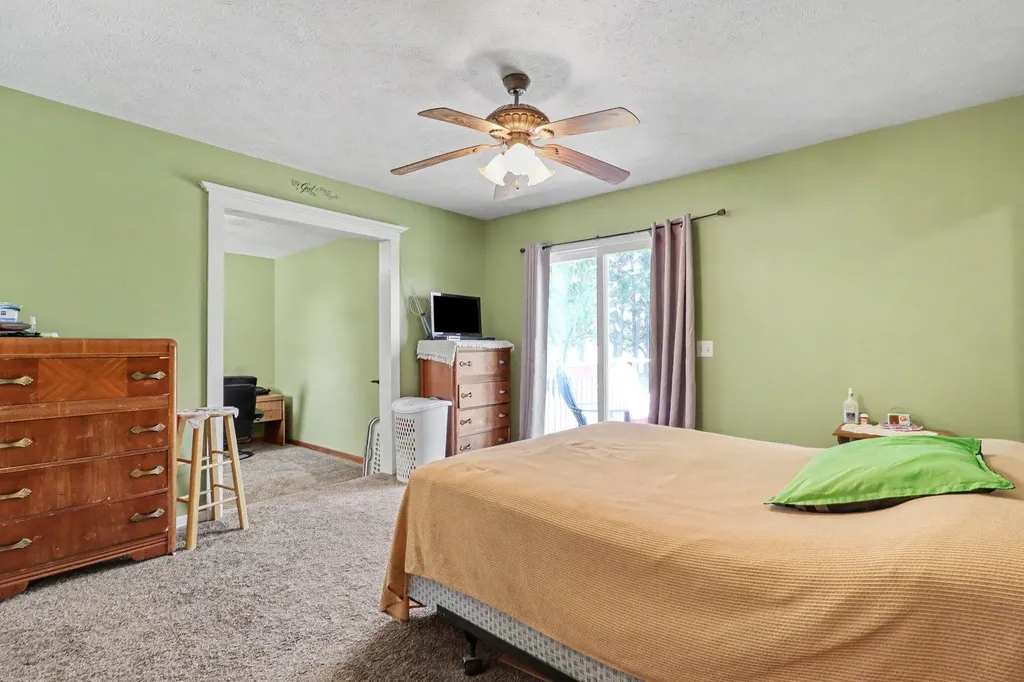 4067 W 48th Street Garfield Township MI 49412