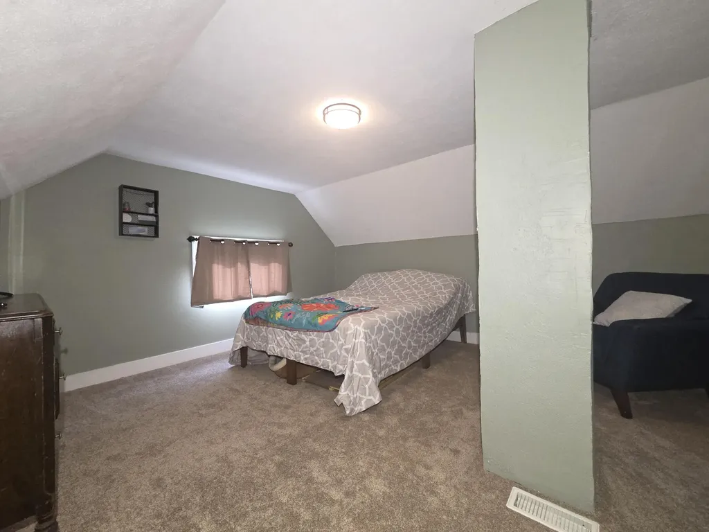 1809 Godfrey Avenue SW Wyoming City MI 49509