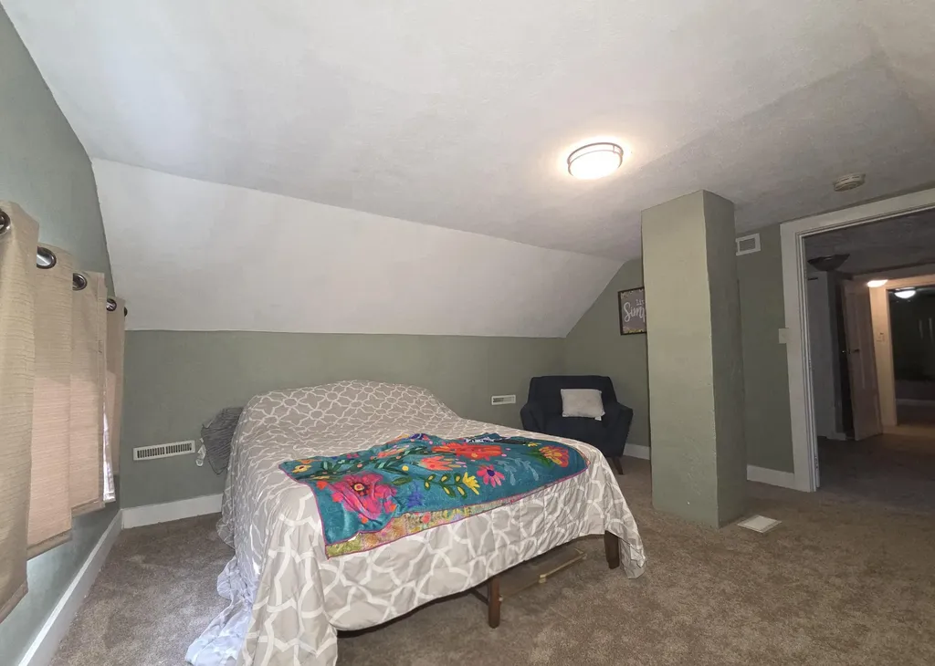 1809 Godfrey Avenue SW Wyoming City MI 49509