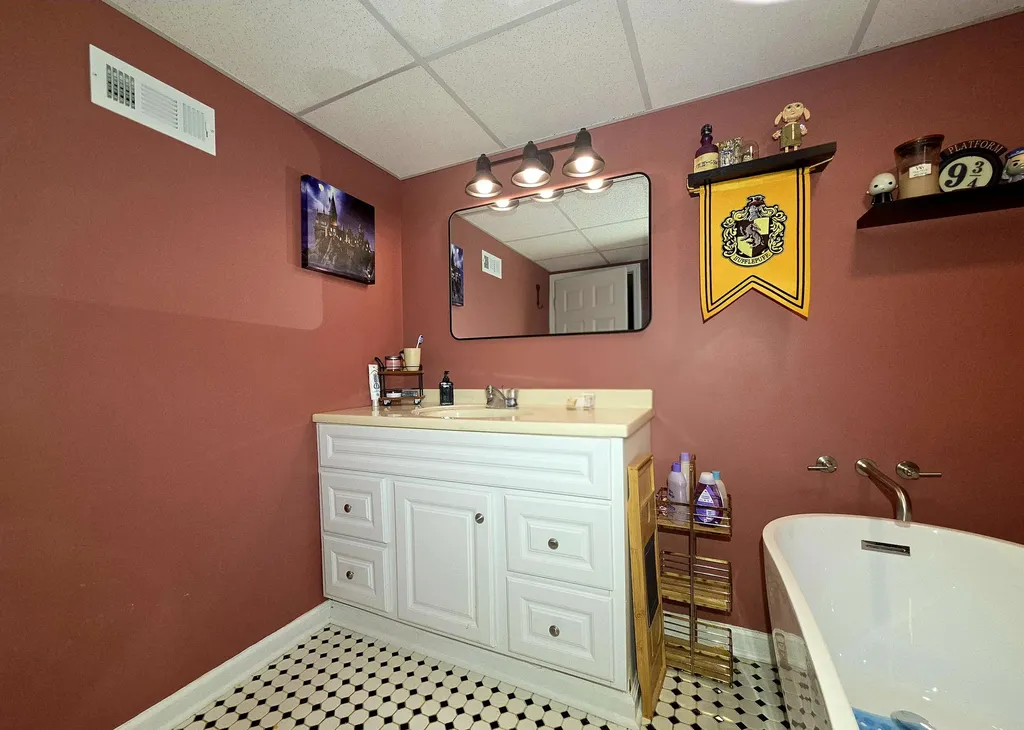1809 Godfrey Avenue SW Wyoming City MI 49509