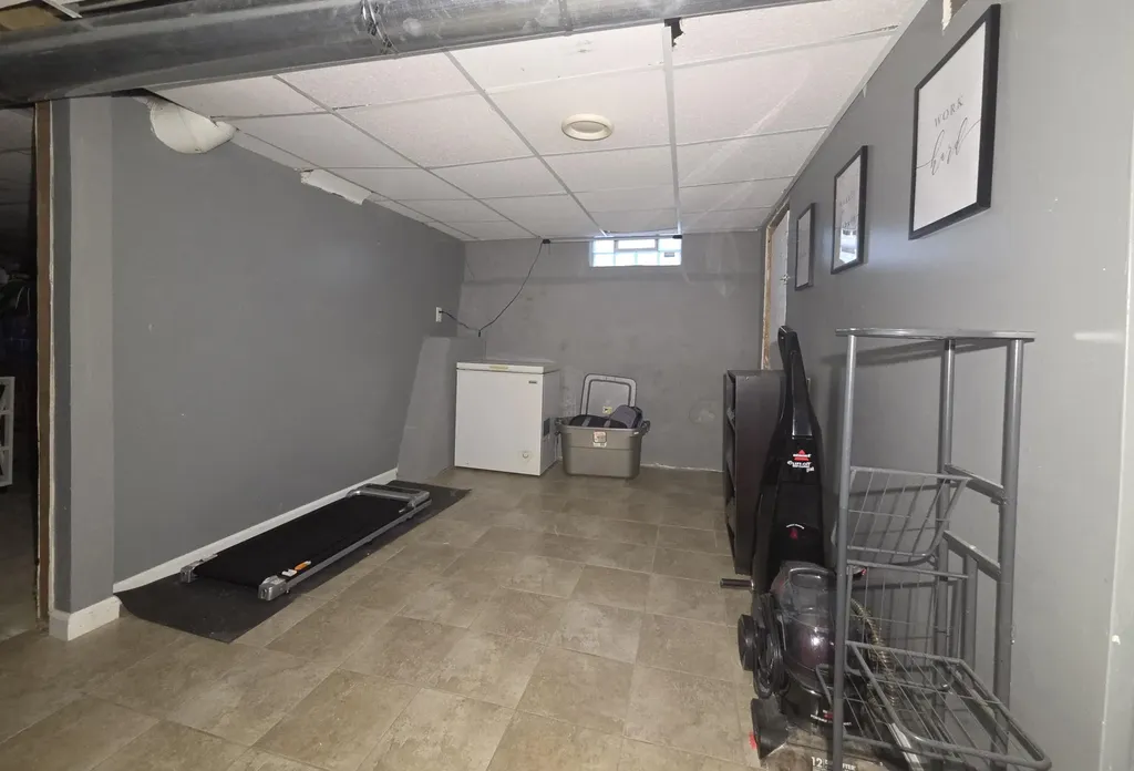 1809 Godfrey Avenue SW Wyoming City MI 49509