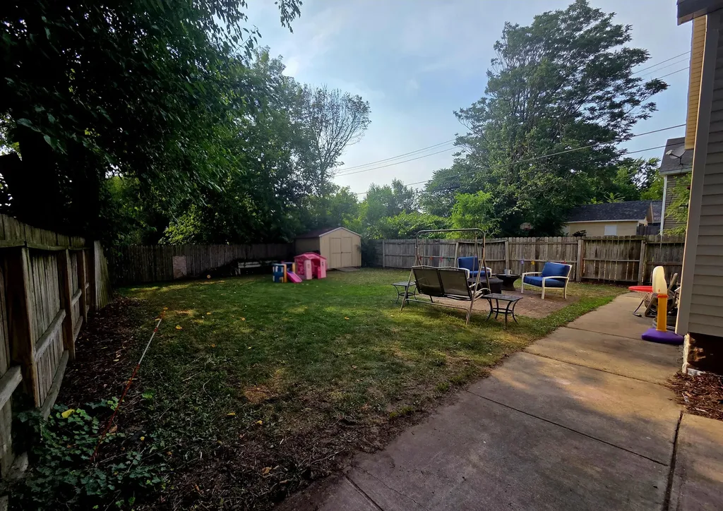 1809 Godfrey Avenue SW Wyoming City MI 49509