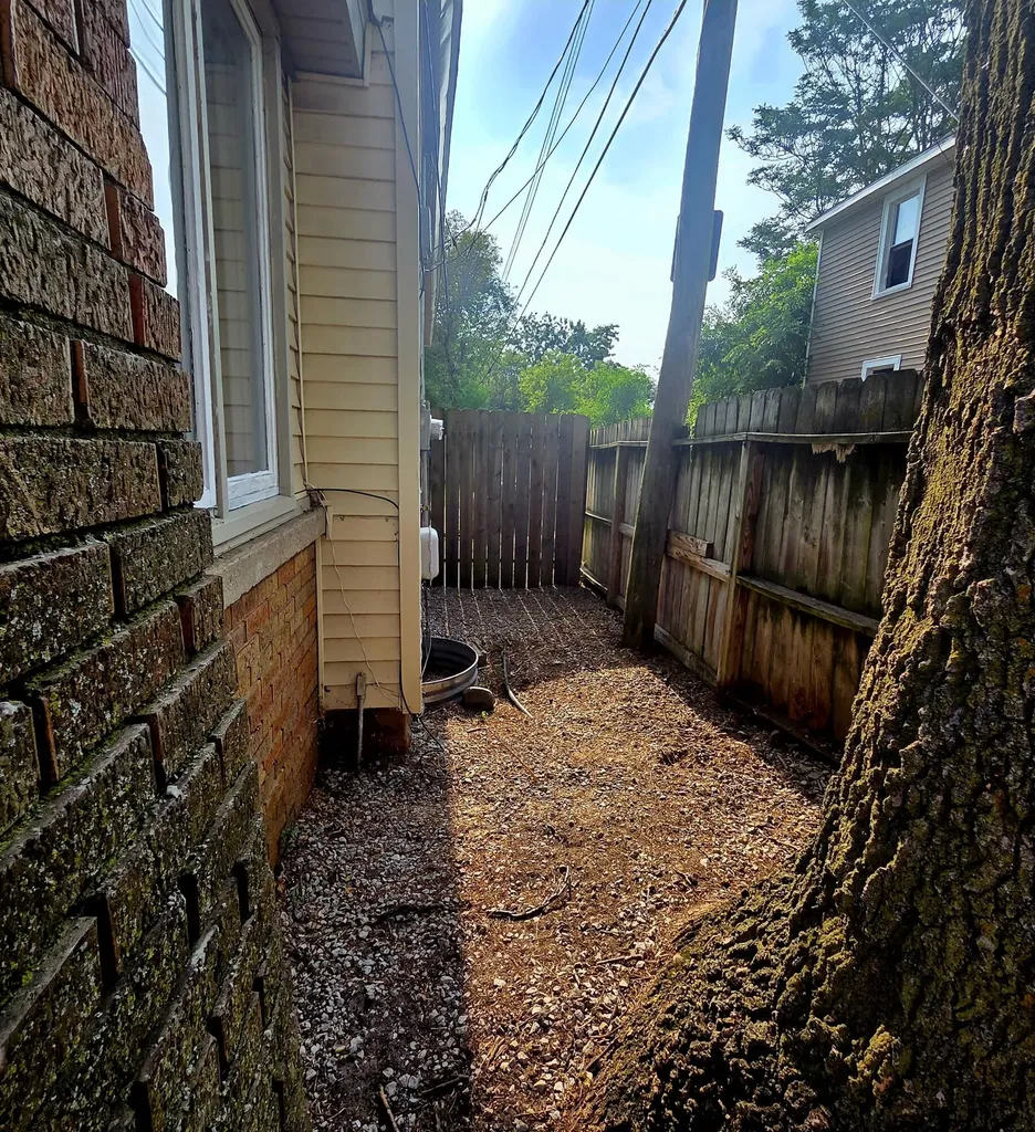 1809 Godfrey Avenue SW Wyoming City MI 49509