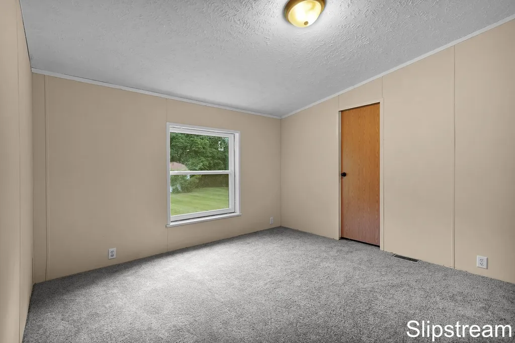 5705 E Riverside Drive Unknown City MI 48851