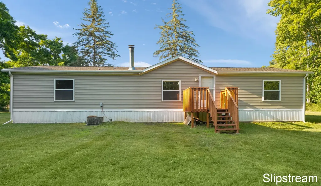 5705 E Riverside Drive Unknown City MI 48851