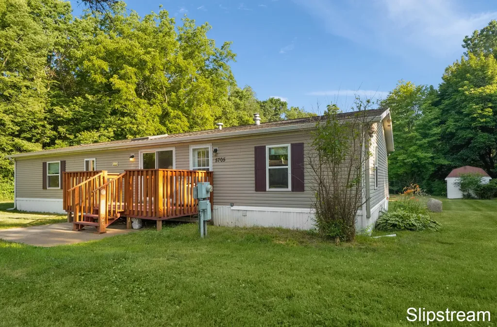 5705 E Riverside Drive Unknown City MI 48851