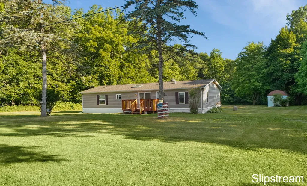 5705 E Riverside Drive Unknown City MI 48851