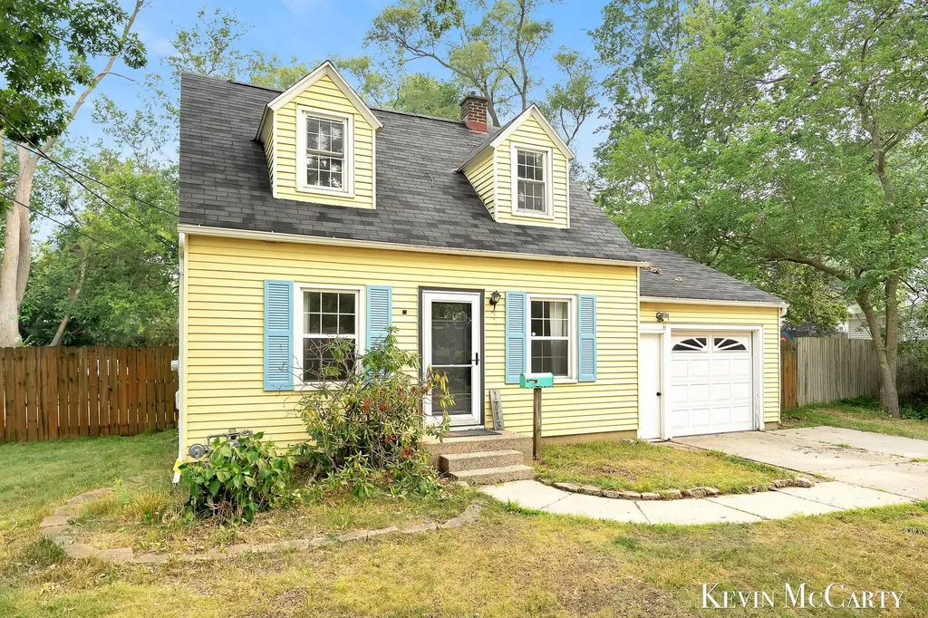 1713 Boston Street SE Grand Rapids City MI 49506