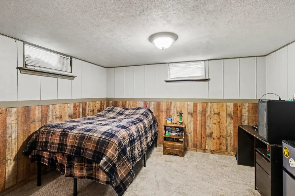 3924 Miramar Avenue NE Plainfield Charter Township MI 49525