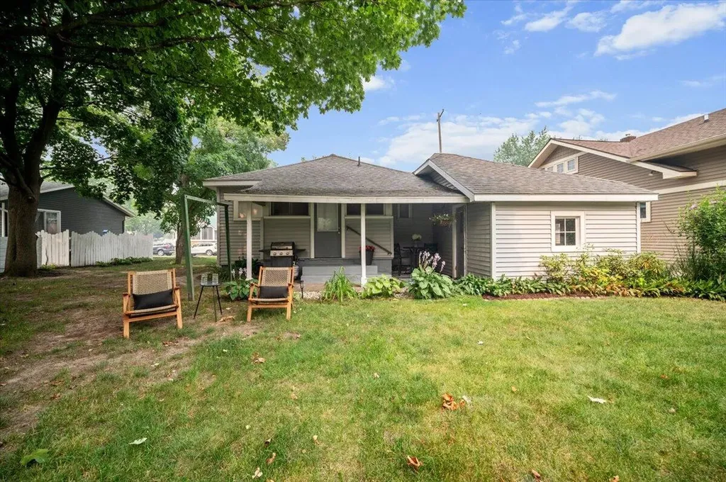 312 Sigsbee Avenue NE Rockford City MI 49341