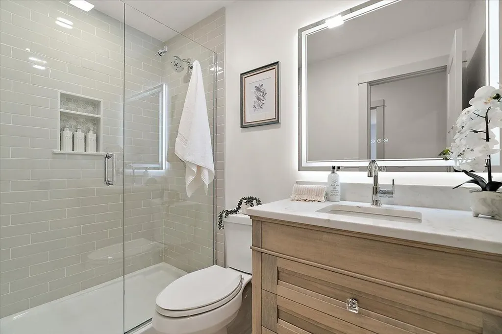 77 Skyline Circle NW Grand Rapids City MI 49504
