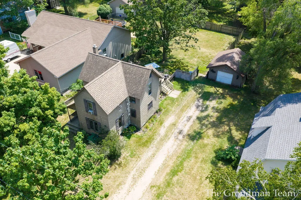 541 W Elm Street Wayland Township MI 49348