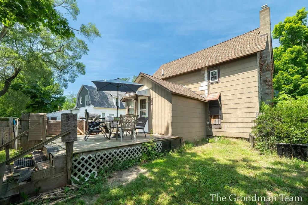 541 W Elm Street Wayland Township MI 49348