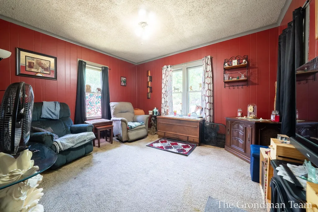 541 W Elm Street Wayland Township MI 49348