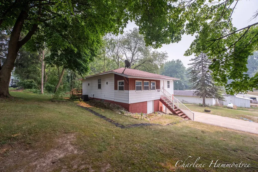 720 N King Street Easton Township MI 48846