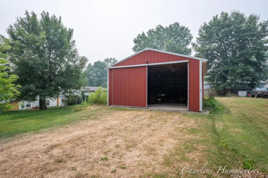 720 N King Street Easton Township MI 48846