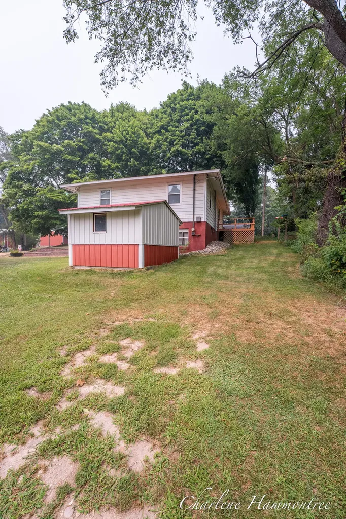 720 N King Street Easton Township MI 48846
