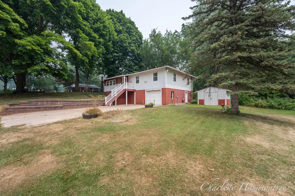 720 N King Street Easton Township MI 48846