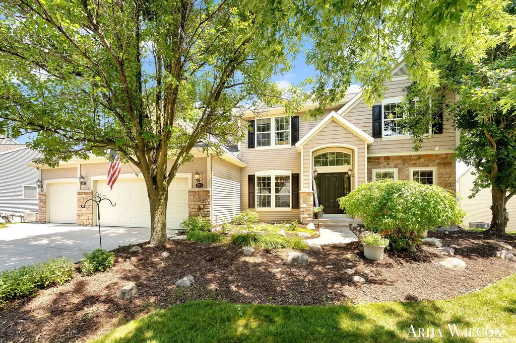 974 Dogwood Meadows Drive SE Ada Township MI 49301