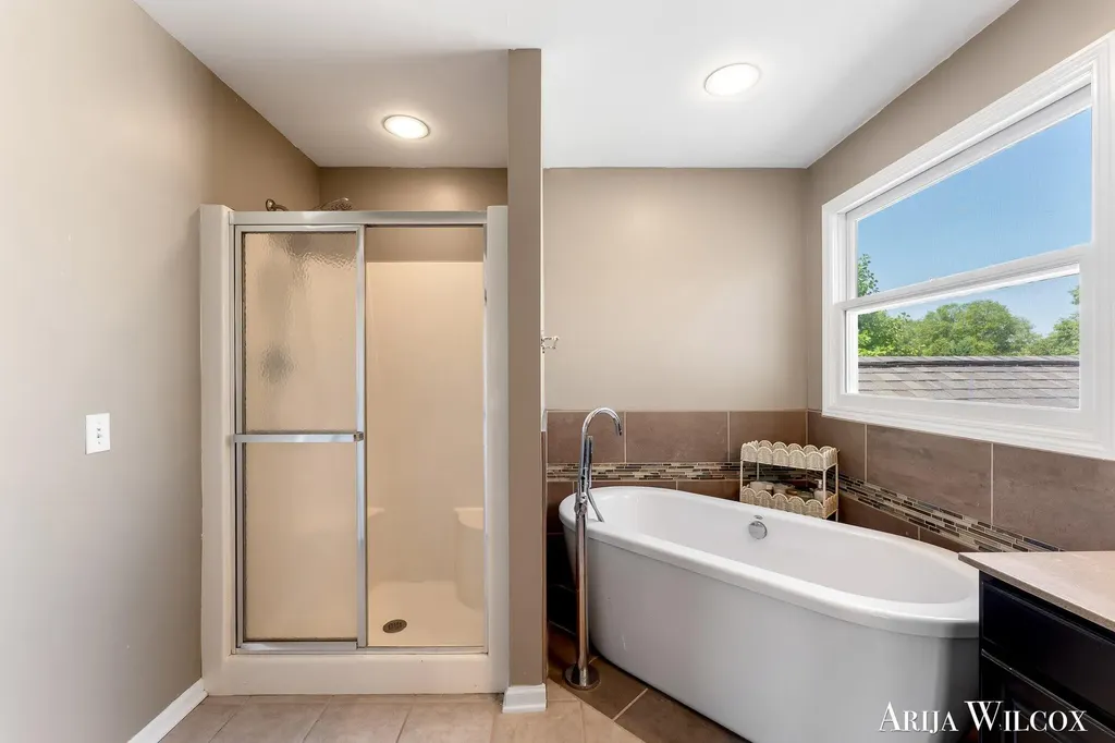 974 Dogwood Meadows Drive SE Ada Township MI 49301
