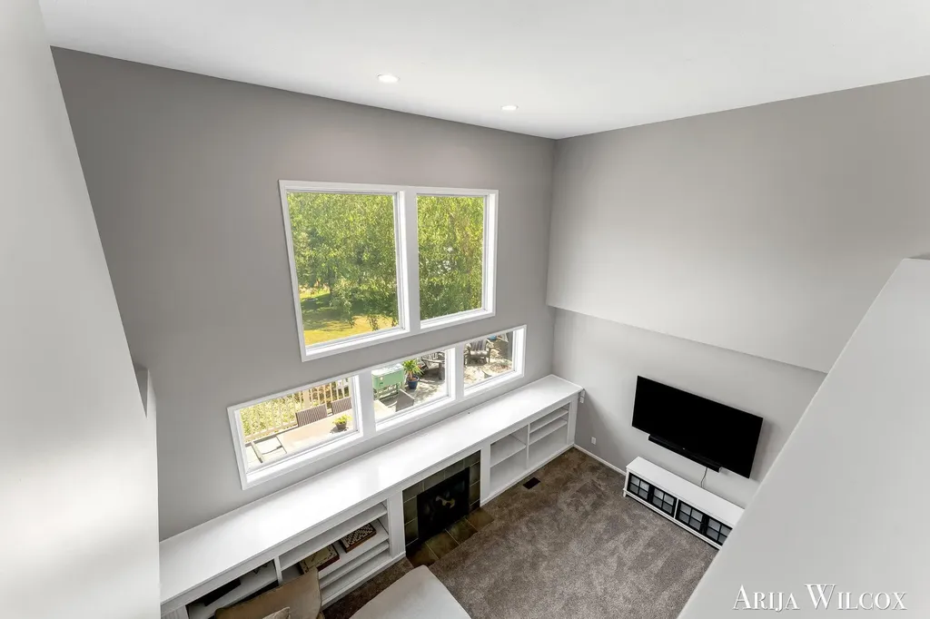 974 Dogwood Meadows Drive SE Ada Township MI 49301