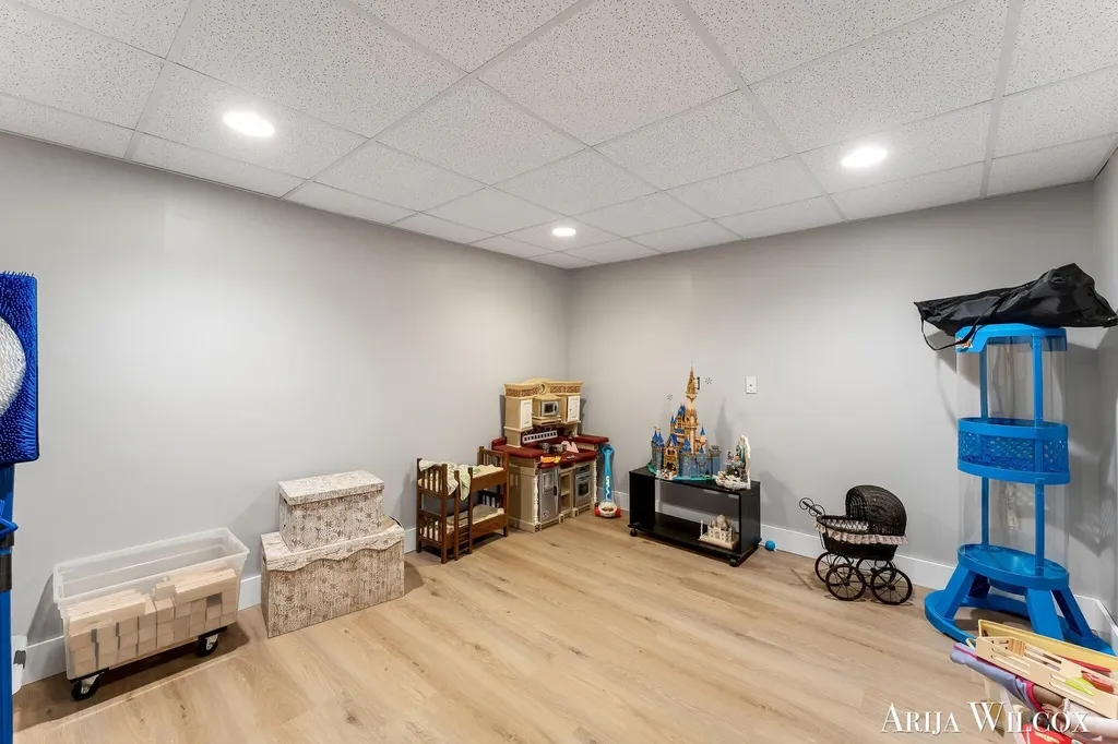 974 Dogwood Meadows Drive SE Ada Township MI 49301