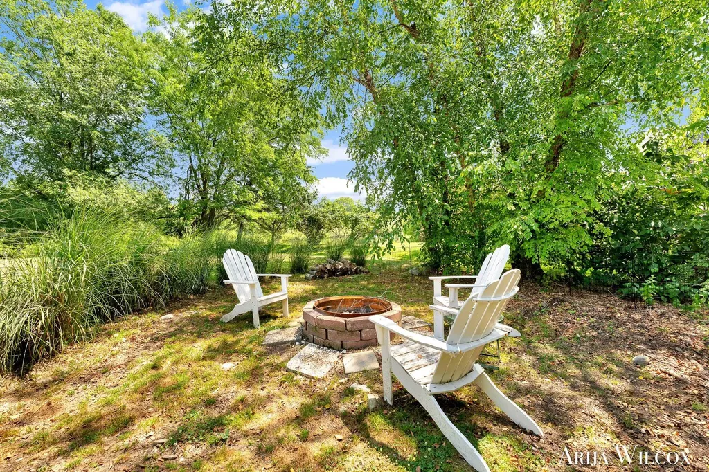 974 Dogwood Meadows Drive SE Ada Township MI 49301