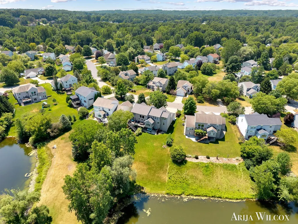 974 Dogwood Meadows Drive SE Ada Township MI 49301