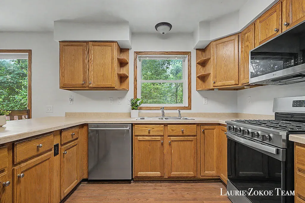 9202 Oriole Drive Polkton Charter Township MI 49404