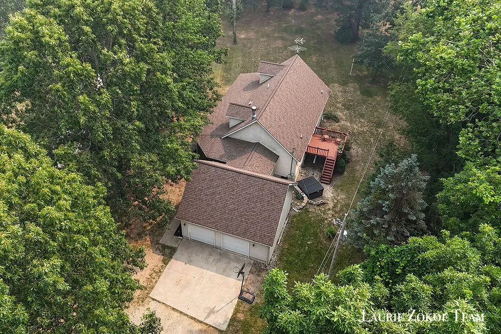 9202 Oriole Drive Polkton Charter Township MI 49404
