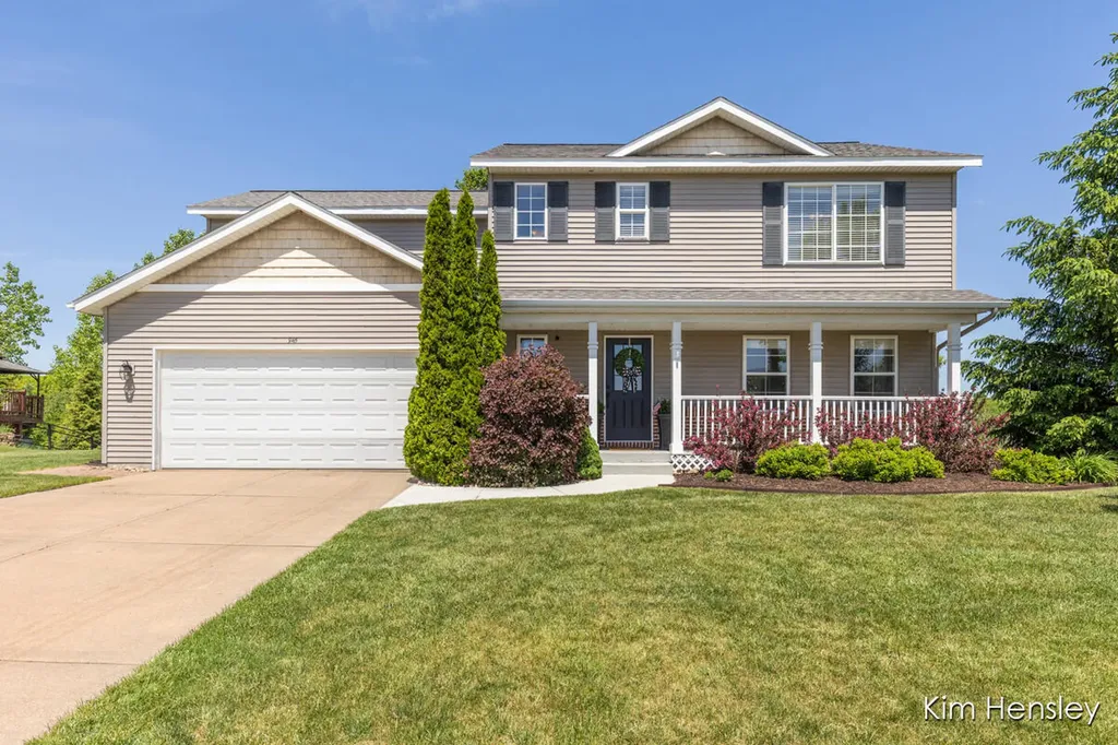 945 River Rock Drive NE Plainfield Charter Township MI 49321