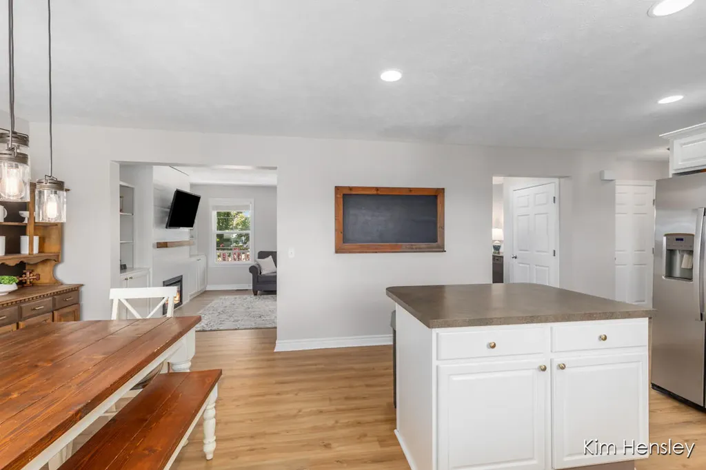 945 River Rock Drive NE Plainfield Charter Township MI 49321