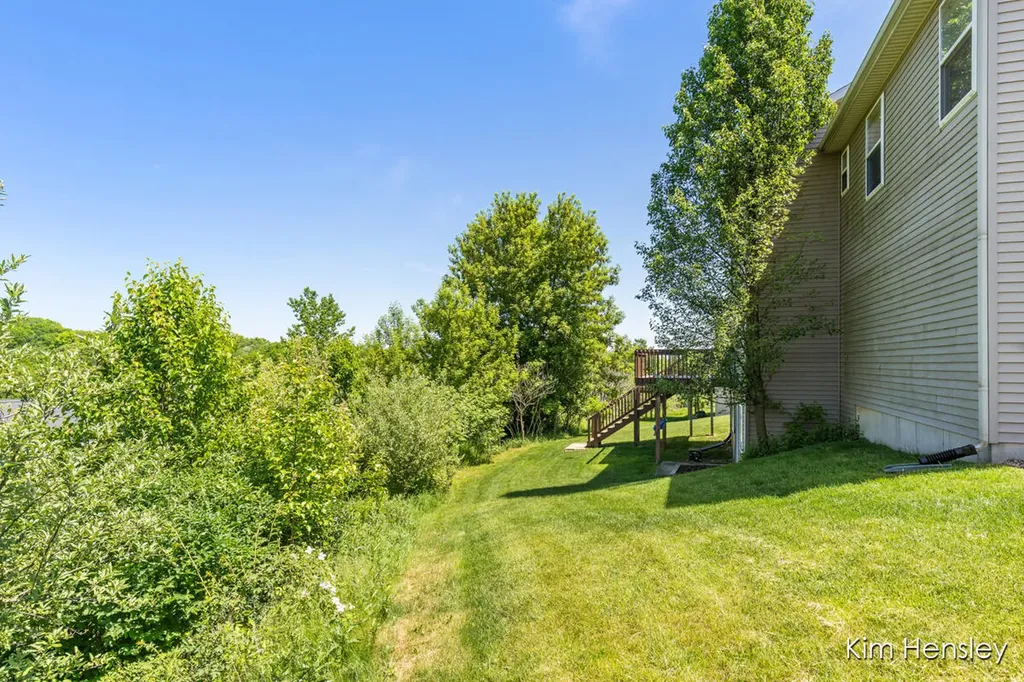 945 River Rock Drive NE Plainfield Charter Township MI 49321